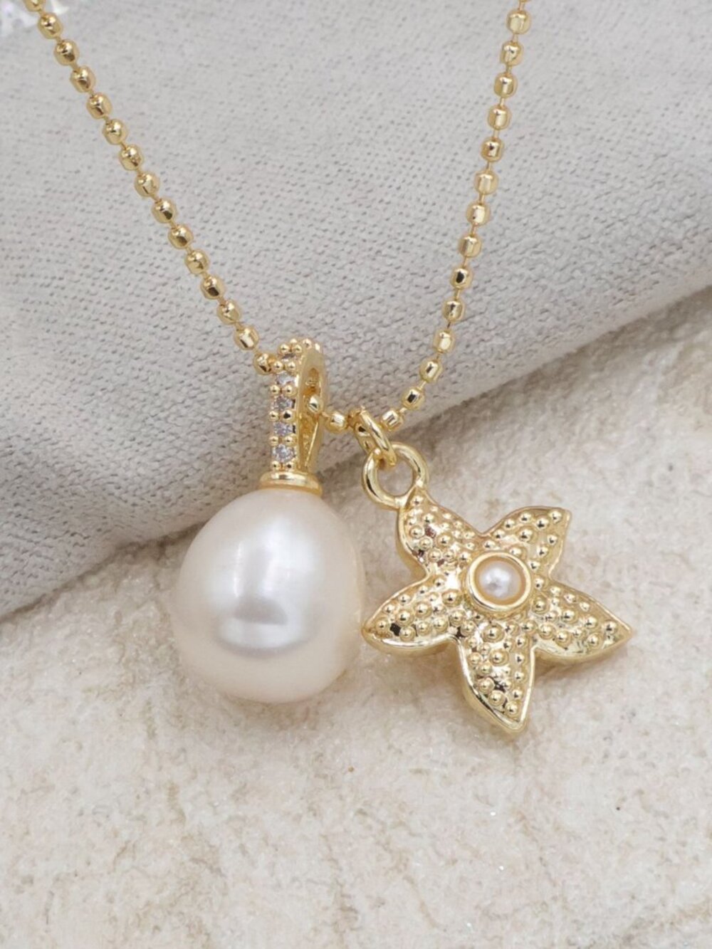 Alicia Bonnie Aster Pearl Starfish Necklace Gold